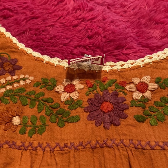 Gypsy Rose Handmade Women’s Flower Shirt - Picture 5 of 16